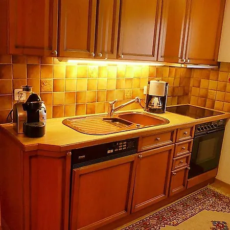 Sleeps 5 Wifi Daire *